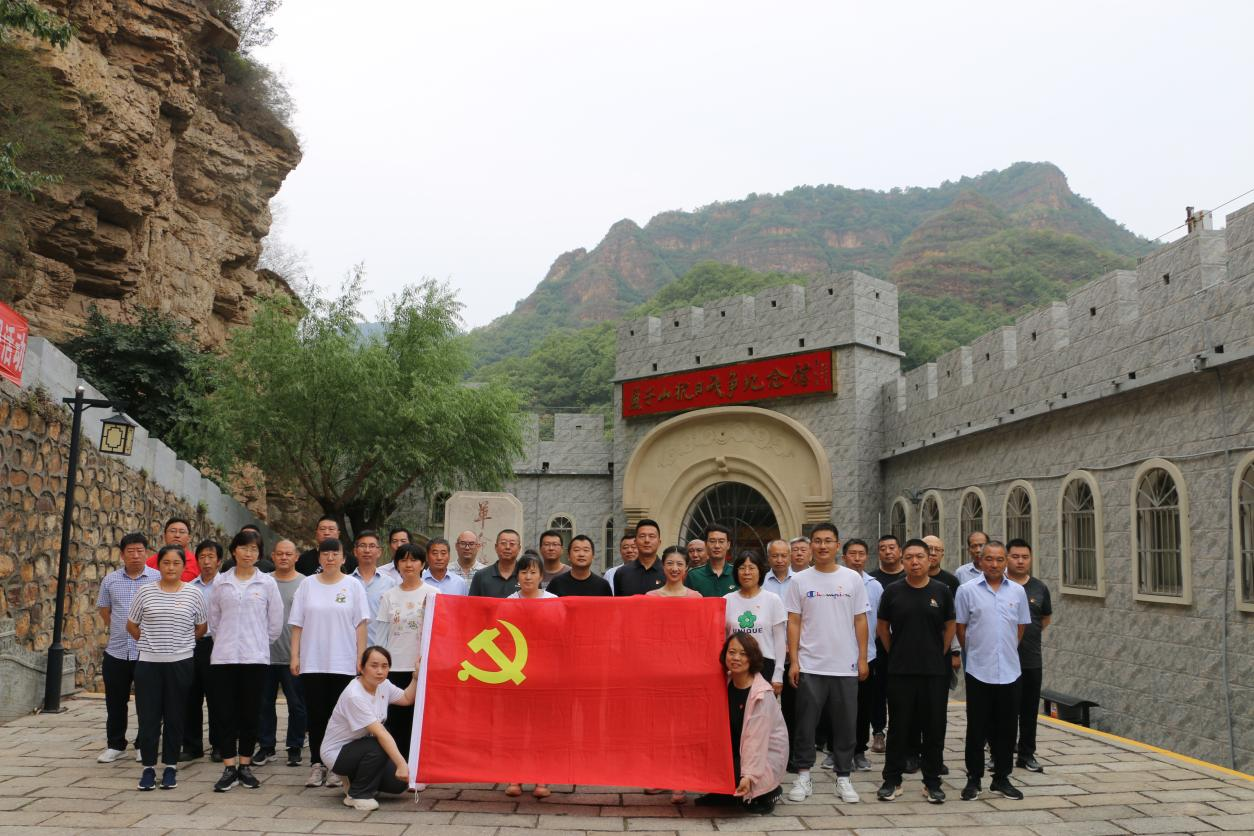 追寻红色影象、弘扬建党精神mg不朽情缘顺发开展迎七一主题党日运动