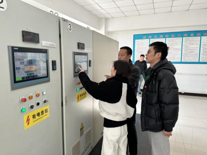 mg不朽情缘控股所属天房市政供暖专班圆满完成2024-2025年供暖季冬季供暖事情